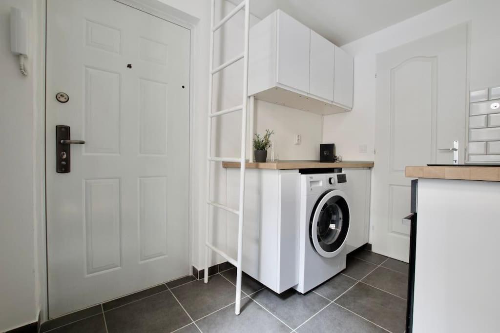 Apartment Standard By Hi5 - Wesselenyi Str. *