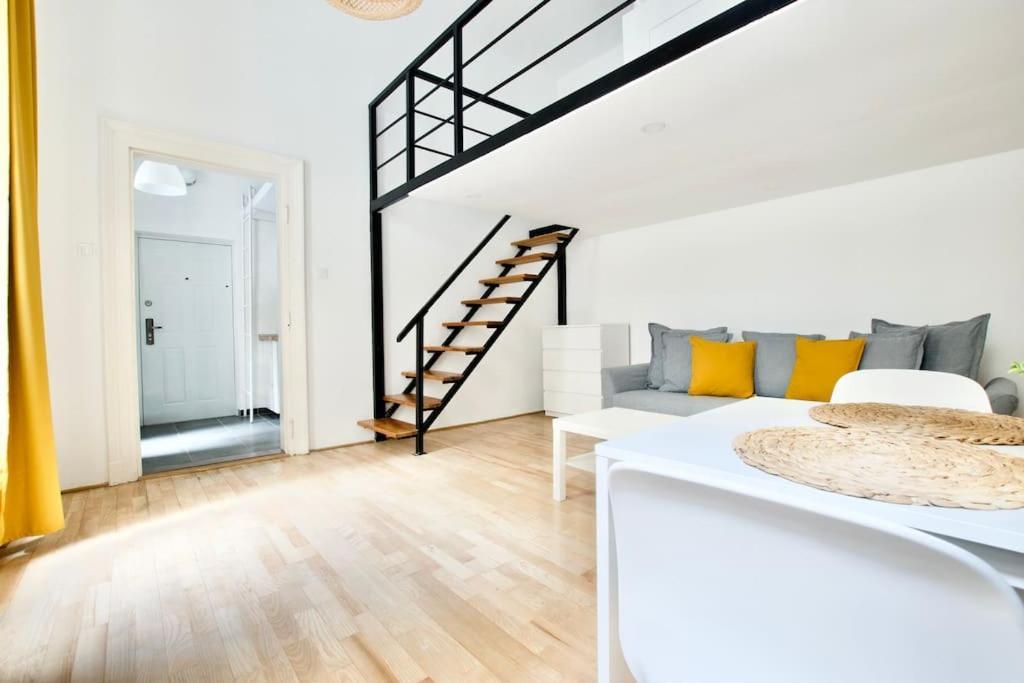 Apartment Standard By Hi5 - Wesselenyi Str.
